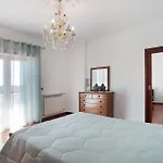 Casa Imaginário Com Serenidade